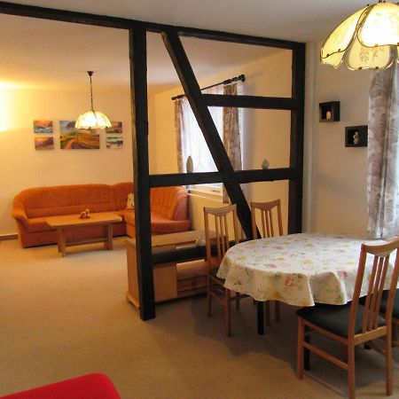 シュミーデフェルト・アム・レンシュタイクHaus Hasenmuellerアパートメント エクステリア 写真
